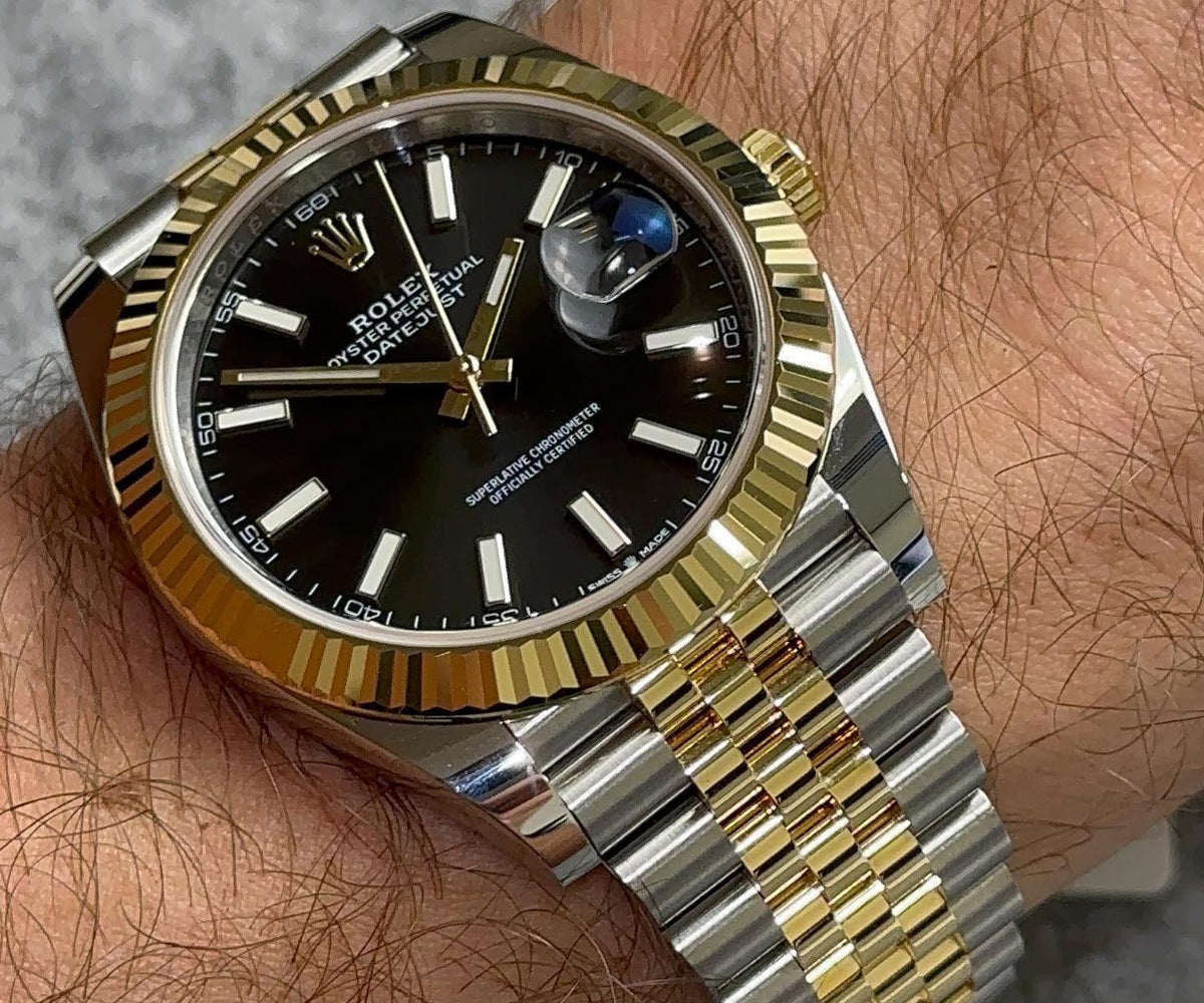 Watch care and water resistance: what to know before wearing